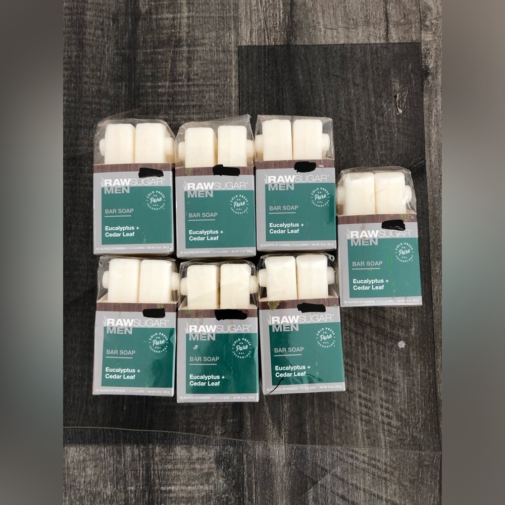 New RAW SUGAR Men Bar Soap Eucalyptus + Cedar Leaf • Cold Press 2pk 5oz bars